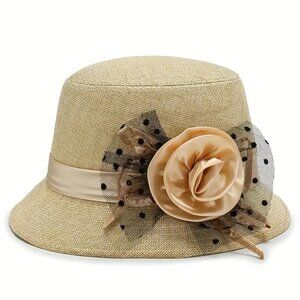 DRESSY BUCKET HAT in Beige